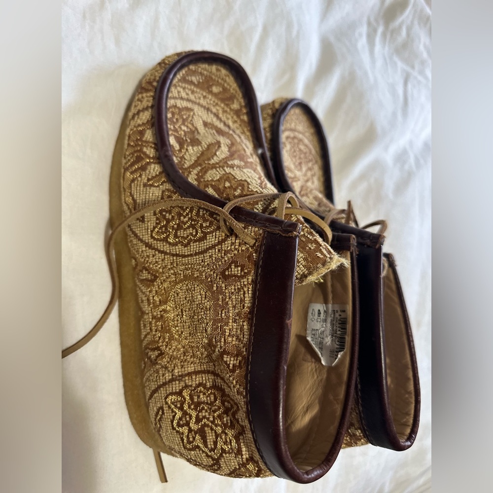 Todd Snyder x Clarks Brown Paisley Wallabee Boot Size 9 made in Italy